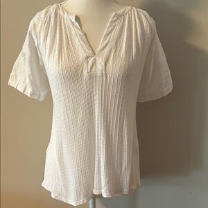 NWOT Lucky Brand White Lacey Short Sleeve Blouse. Size Medium